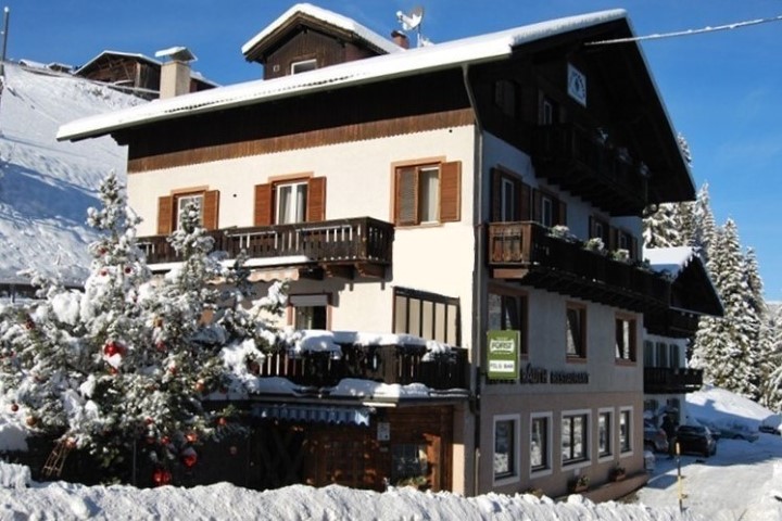 Hotel Rauth - Unterkunft in Obereggen-Fleimstal