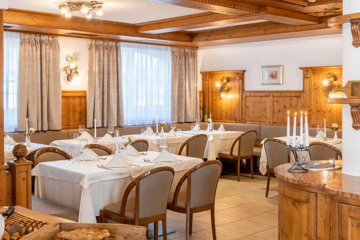 Hotel Rosskopf frei / Sterzing Italien Skipass