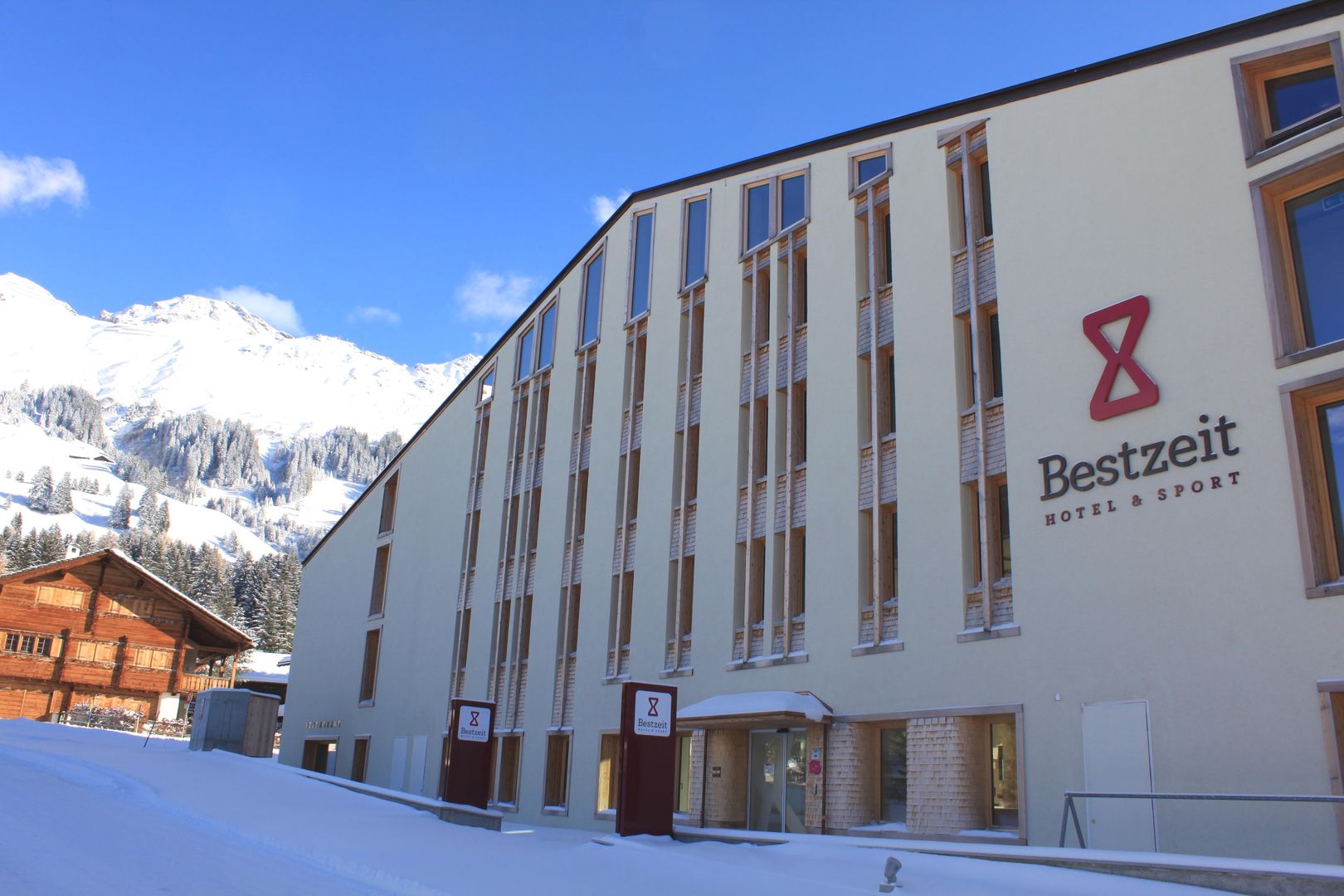 BESTZEIT Lifestyle & Sport Hotel