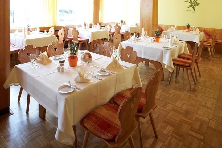 Werrapark Resort Hotel Heubacher Höhe frei / Thüringer Wald Deutschland Skipass