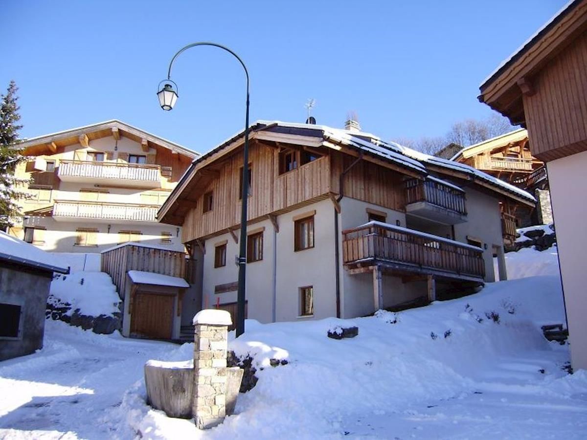 Chalet Des Encombres