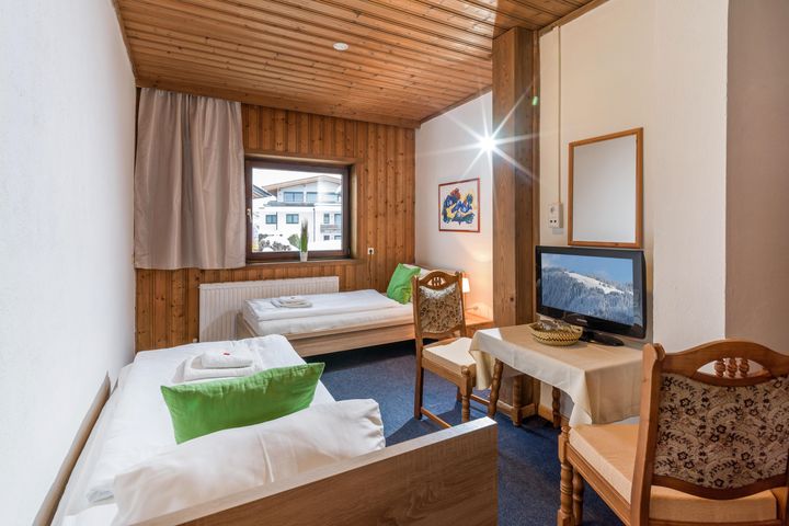 Hotel Pension Konrad frei / Söll Österreich Skipass