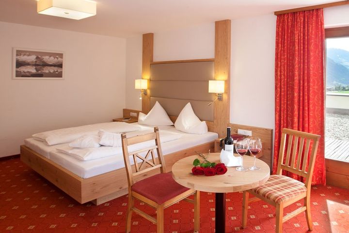 Hotel Elisabeth preiswert / Fügen (Zillertal) Buchung