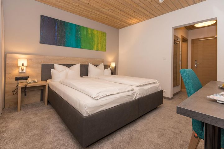 KOSIS Sports Lifestyle Hotel preiswert / Fügen (Zillertal) Buchung