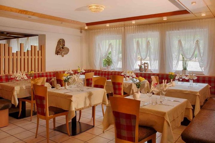 Hotel Mair frei / St. Johann im Ahrntal Italien Skipass