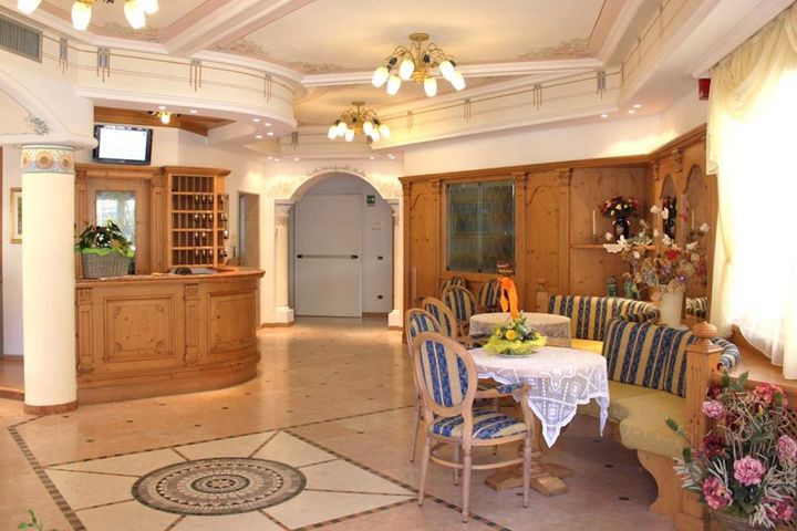 Hotel Europa billig / Molveno Italien verfügbar