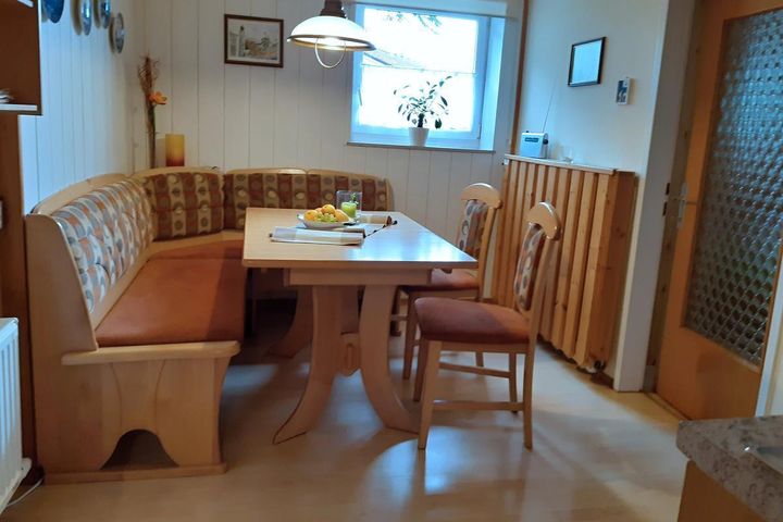 Ferienwohnung Dreier frei / Dachstein-West Österreich Skipass