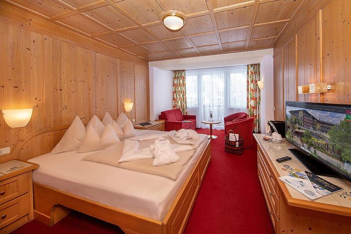 Hotel Latini preiswert / Zell am See Buchung
