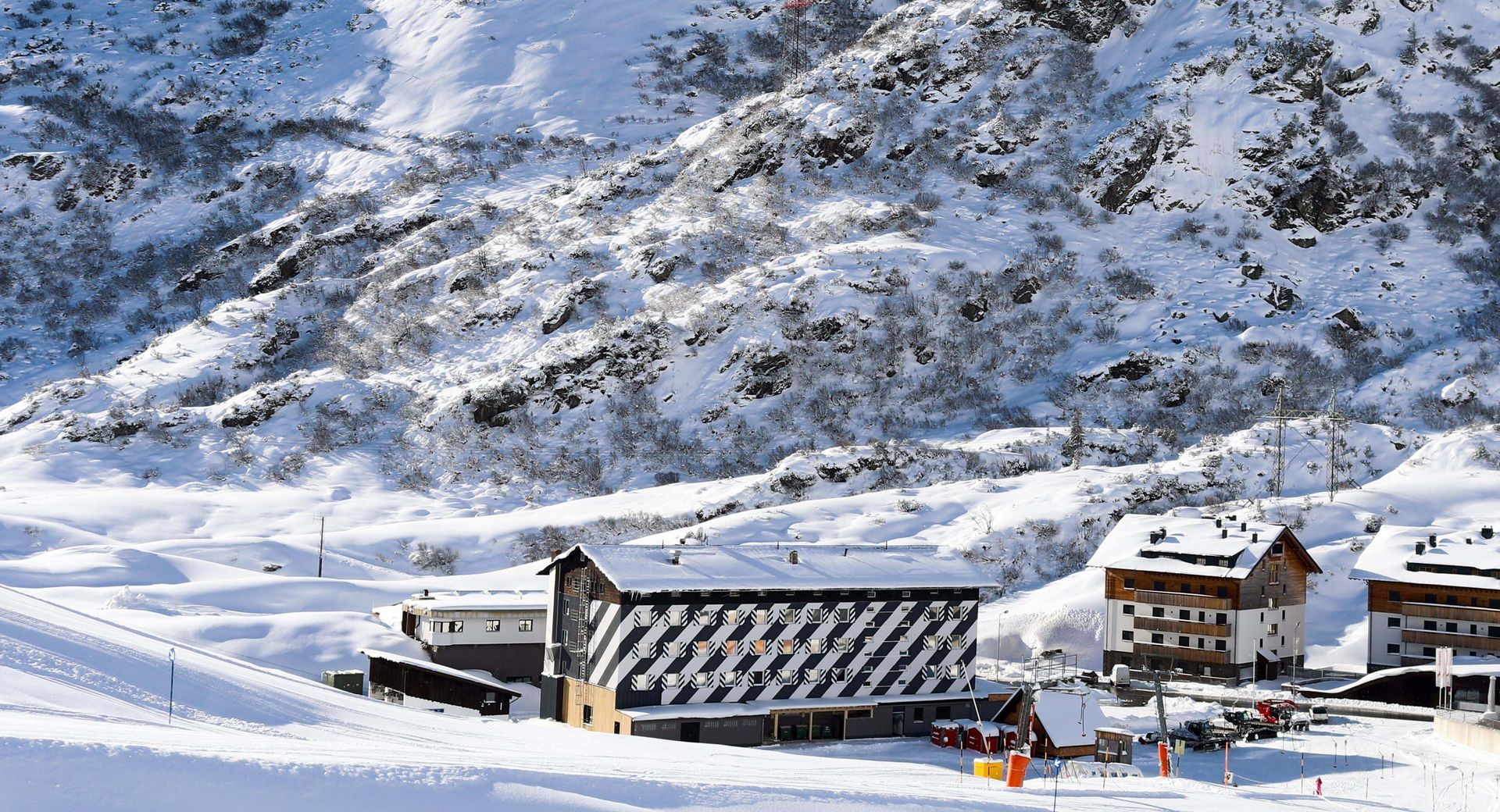 Hotel Hit the Sky - Unterkunft in St-Anton-am-Arlberg