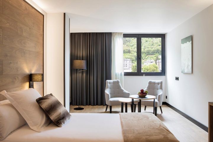 Acta Art Hotel (ÜF) frei / Andorra La Vella Andorra Skipass