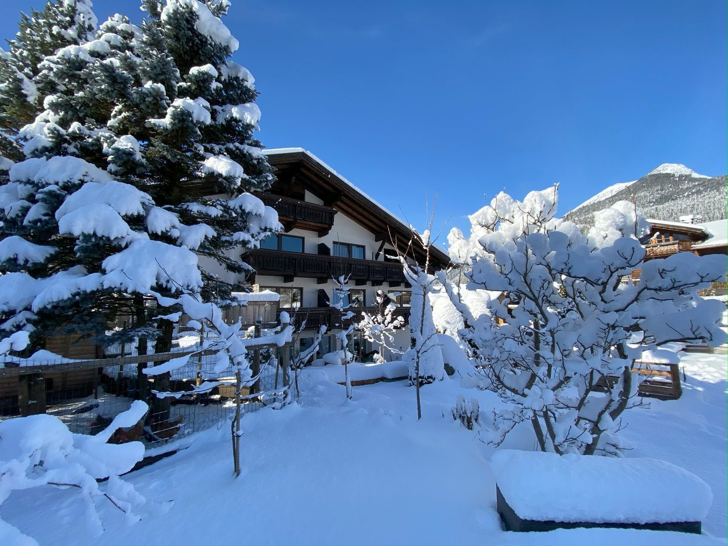 Haus Alpenglühen - Unterkunft in Tiroler-Zugspitz-Arena
