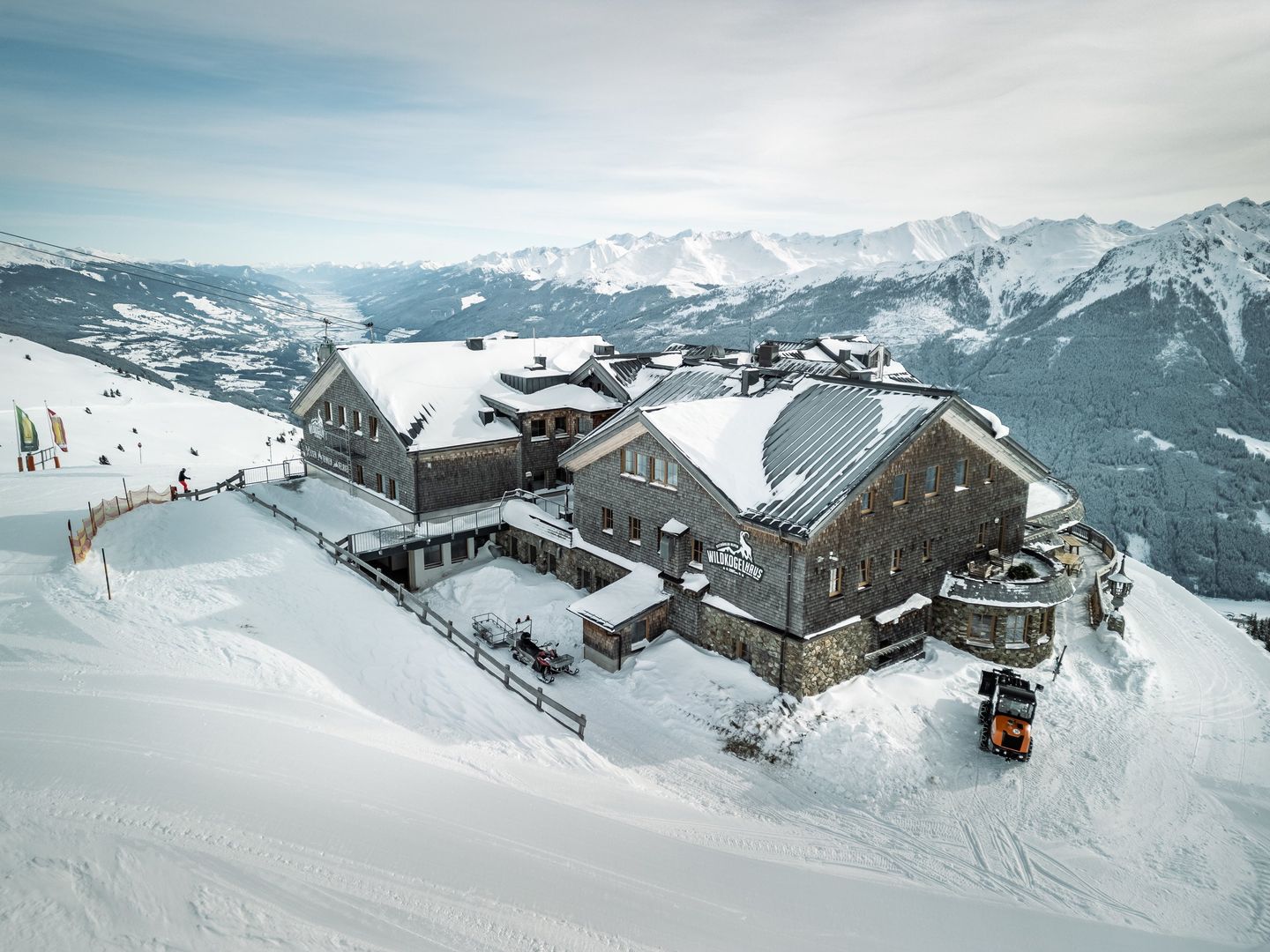 Schutzhütte Wildkogelhaus 2005m in Neukirchen am Großvenediger, Schutzhütte Wildkogelhaus 2005m / Österreich