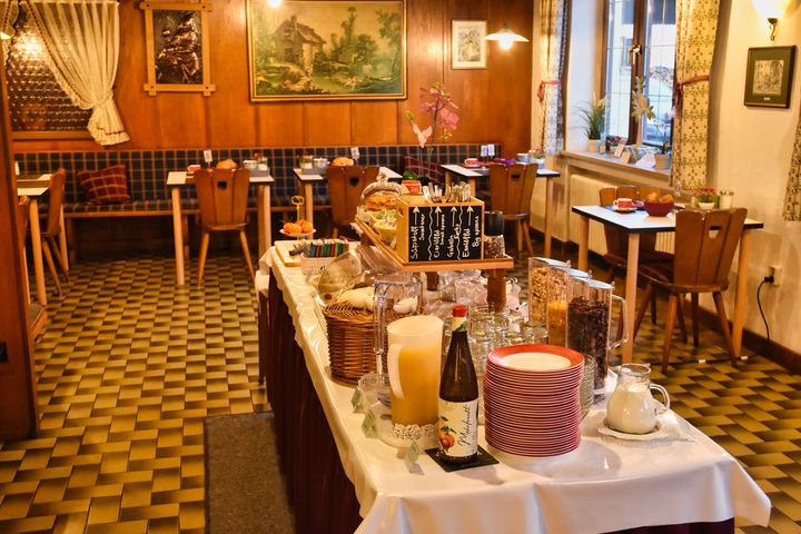 Hotel Zum Franziskaner frei / Garmisch-Partenkirchen Deutschland Skipass