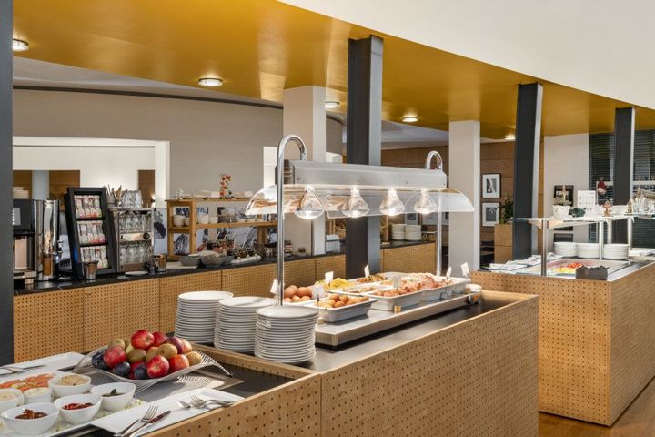 Vienna House Martinspark frei / Bezau Österreich Skipass