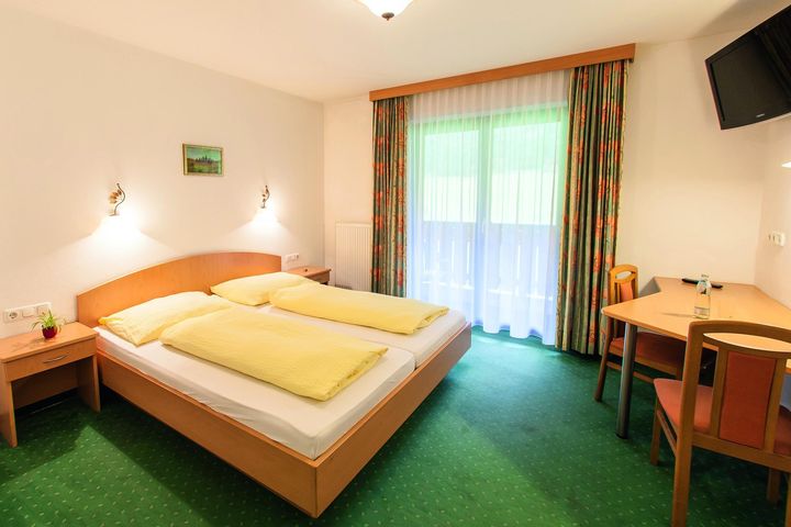 Hotel Landgasthof Wasserfall preiswert / Bruck am Großglockner Buchung