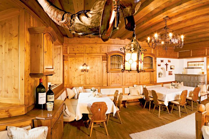 Hotel Zum Lamm frei / Imst Österreich Skipass
