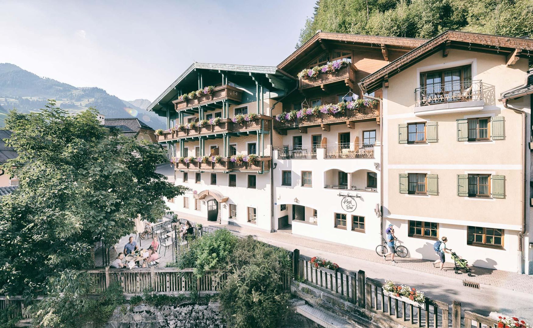 Hotel BERG-LEBEN in Flachau-Wagrain, Hotel BERG-LEBEN / Österreich