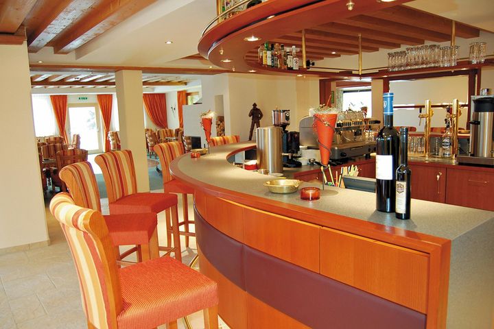 Hotel Mozart frei / Landeck Österreich Skipass