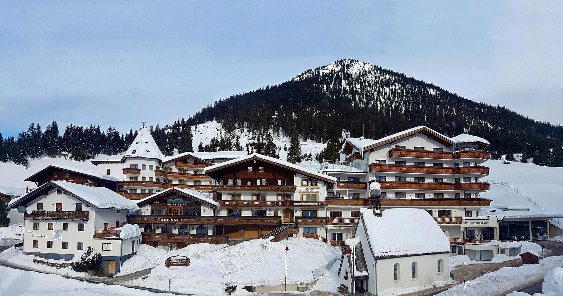 Hotel Thaneller - Unterkunft in Tiroler-Zugspitz-Arena