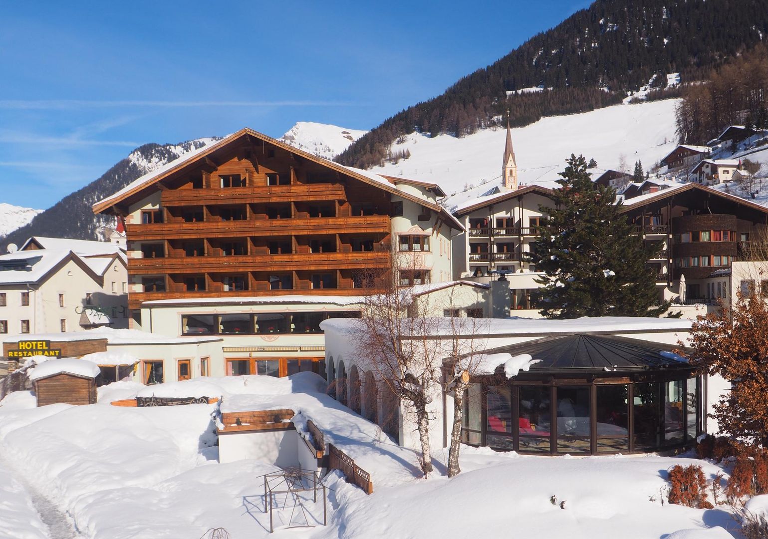 Beauty & Sporthotel Tirolerhof - Unterkunft in Nauders