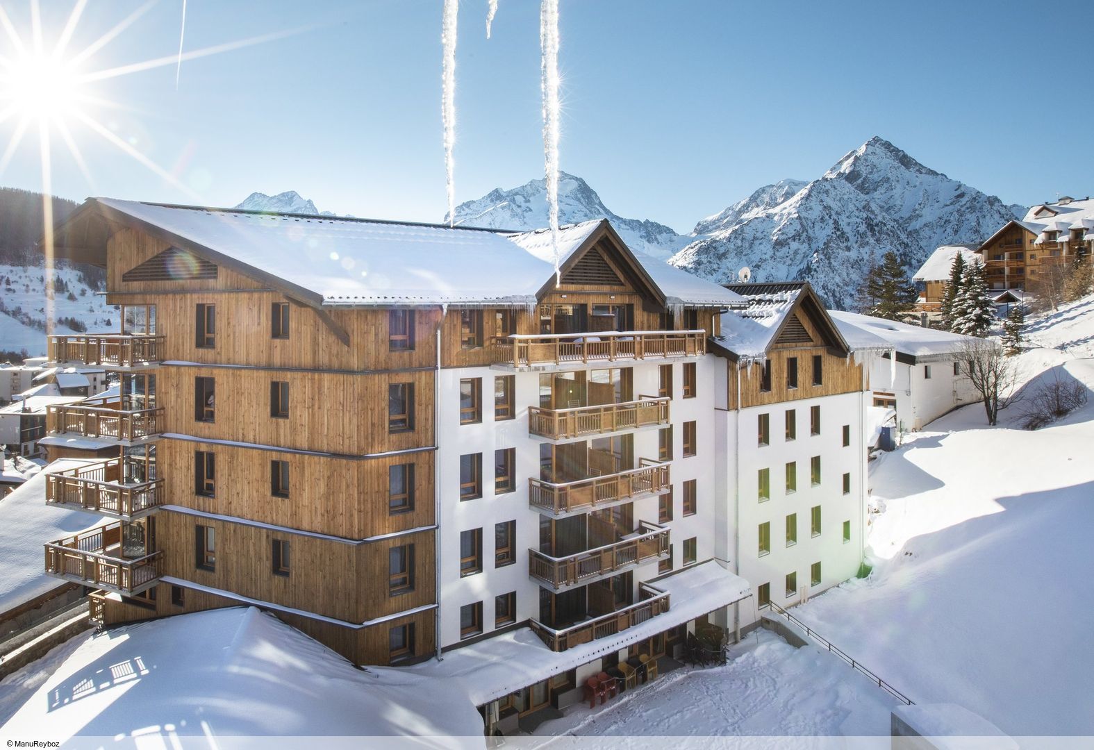 Résidence Club Les Clarines - Unterkunft in Les-2-Alpes-Alpe-d-Huez