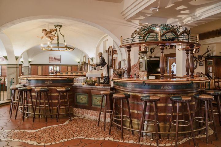 Hotel Lebzelter frei / Altenmarkt Österreich Skipass