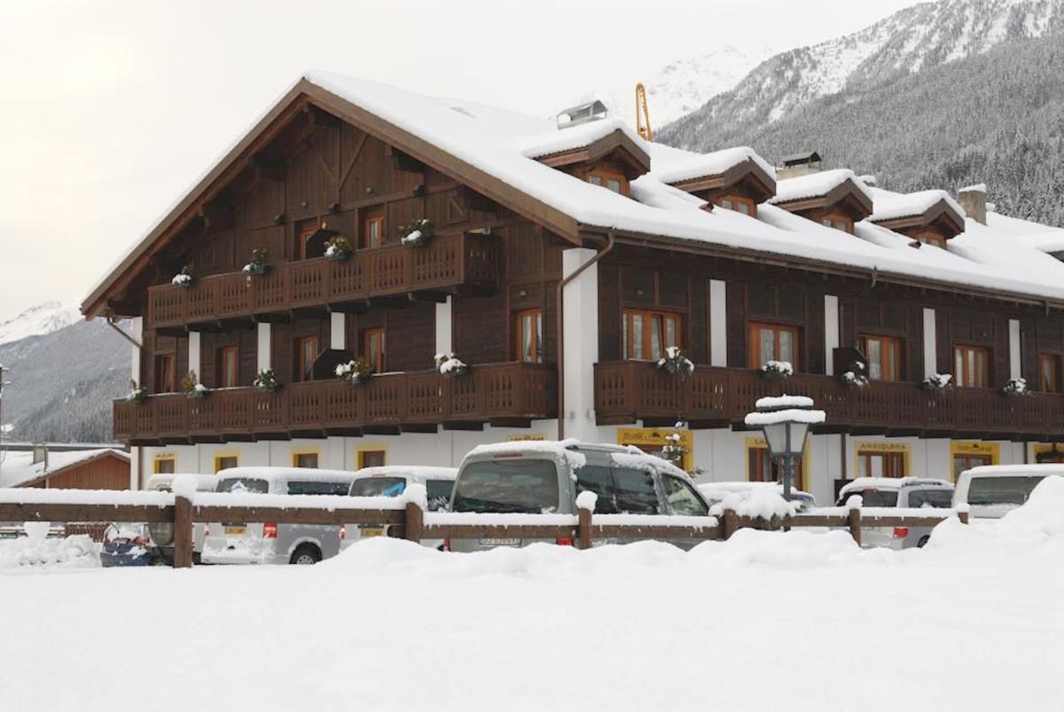 Chalet Stelle di Neve - Unterkunft in Bormio