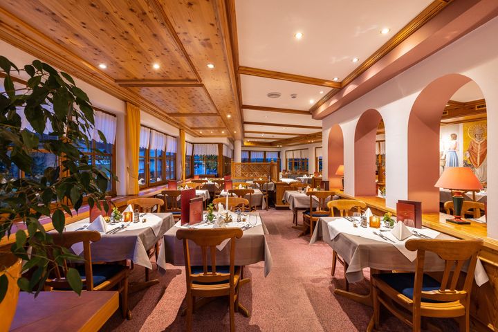 IFA Hotel Alpenrose frei / Oberstdorf Österreich Skipass