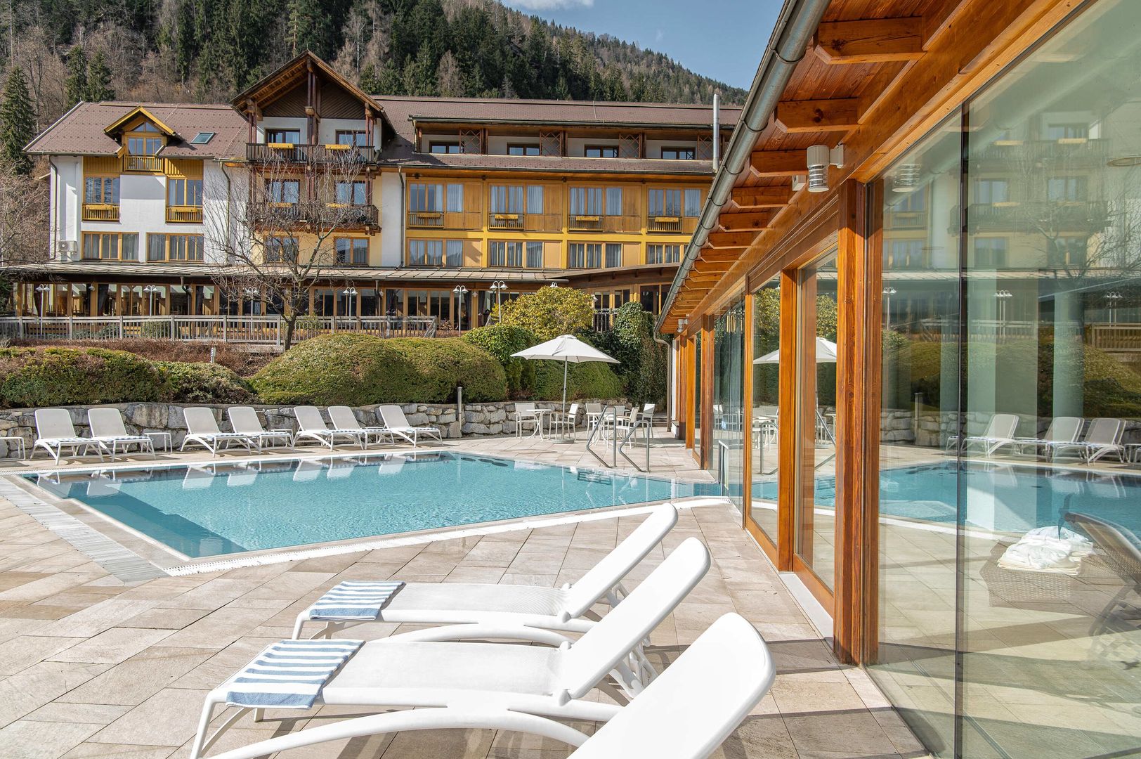 Seehotel Urban - Unterkunft in Ossiach