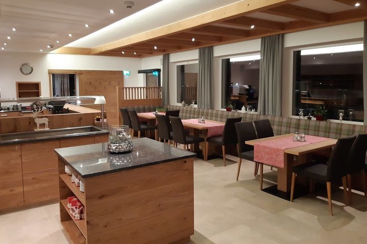 Hotel & Gasthof Venedigerblick frei / Neukirchen am Großvenediger Österreich Skipass