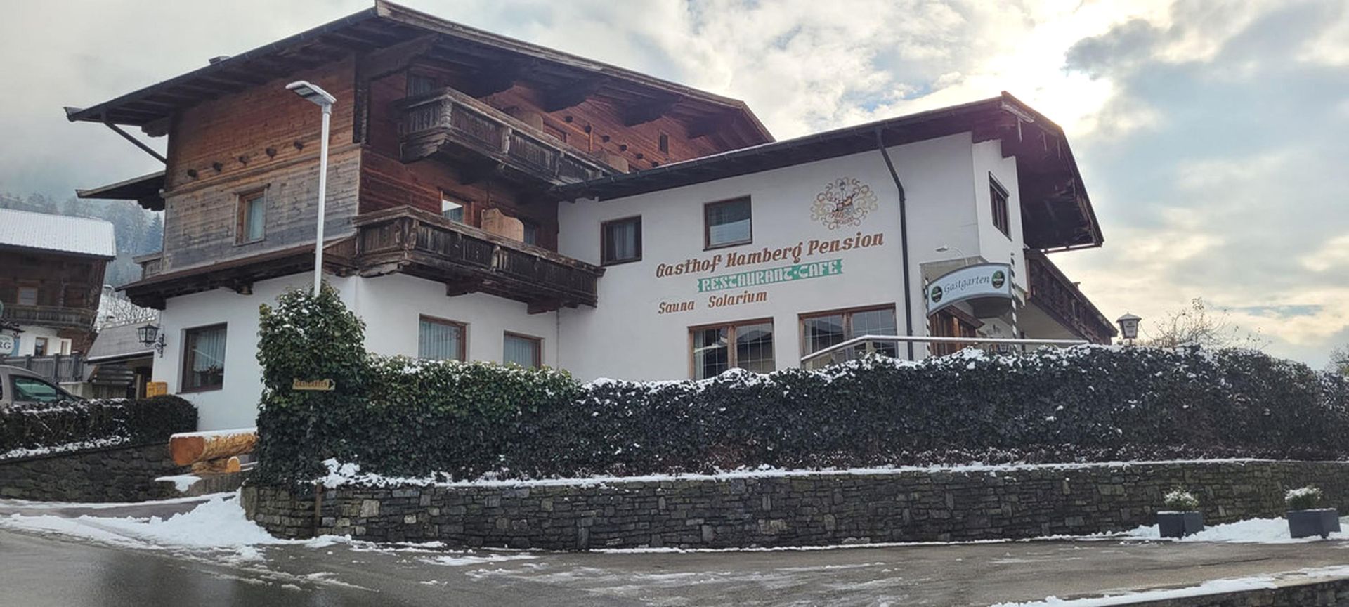 Gasthof Hamberg - Unterkunft in Fuegen-Zillertal