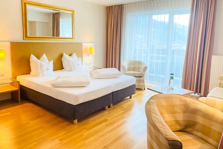 Hotel Malerhaus preiswert / Fügen (Zillertal) Buchung