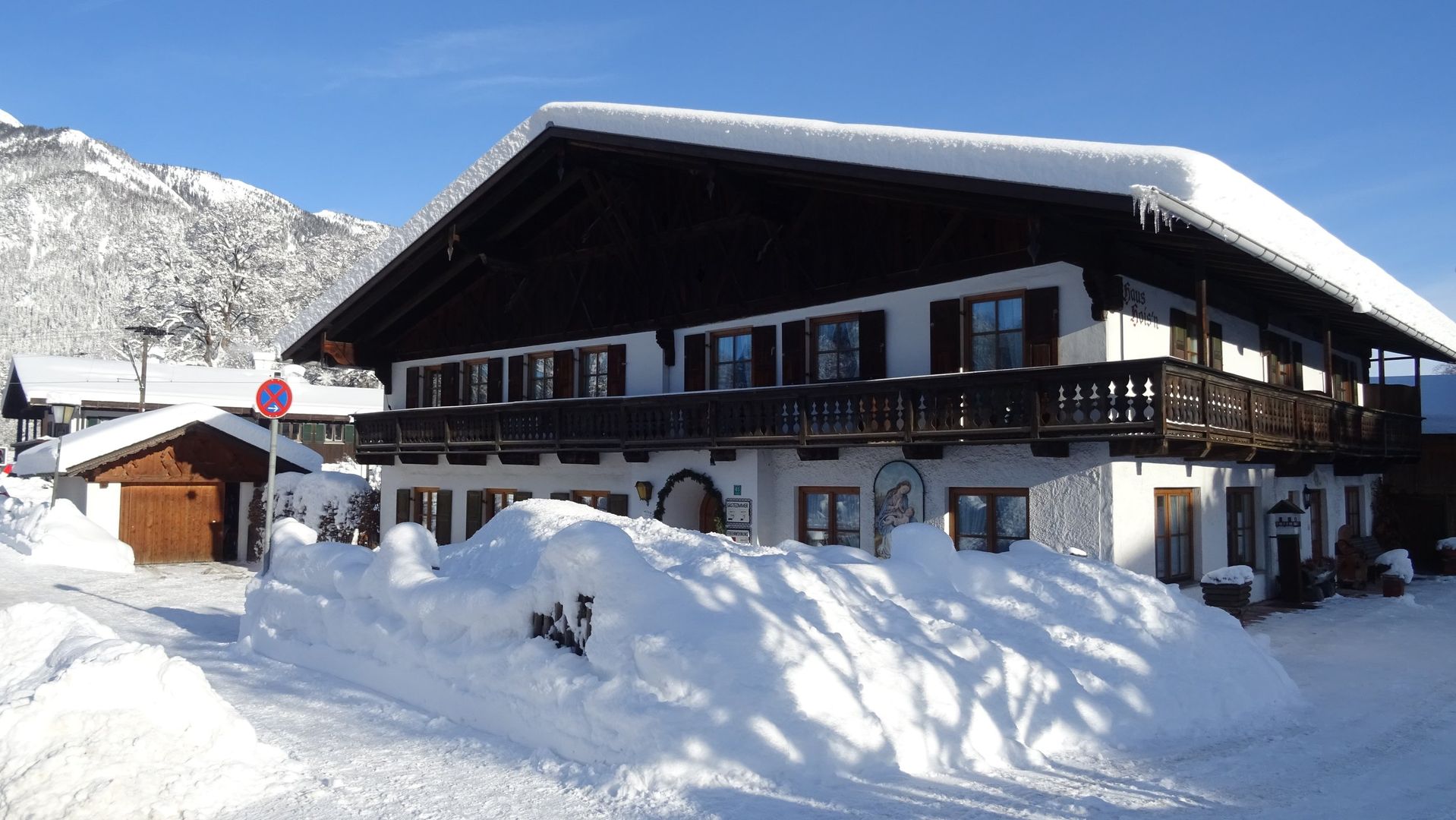 Haus Huis‘n - Unterkunft in Garmisch-Partenkirchen
