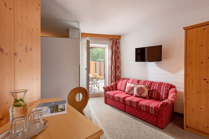 Hotel & Restaurant Tiroler Stuben frei / Kirchbichl Österreich Skipass