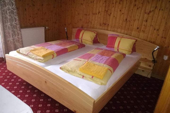 Haus Taurer preiswert / Heiligenblut am Großglockner Buchung