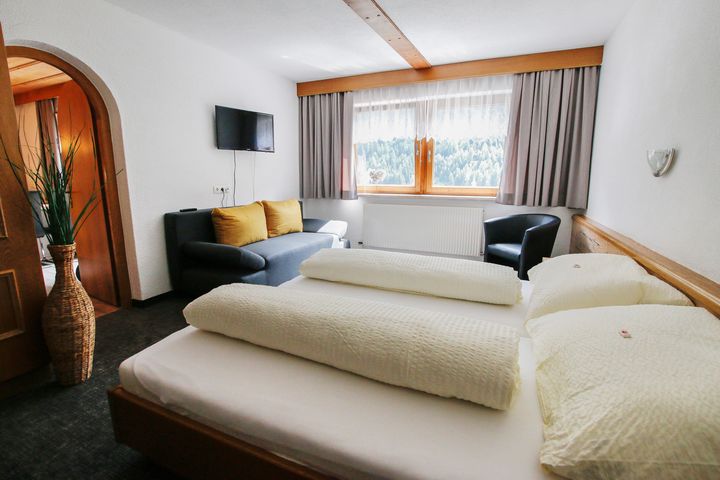 Hotel Tia Apart frei / Kaunertal Österreich Skipass
