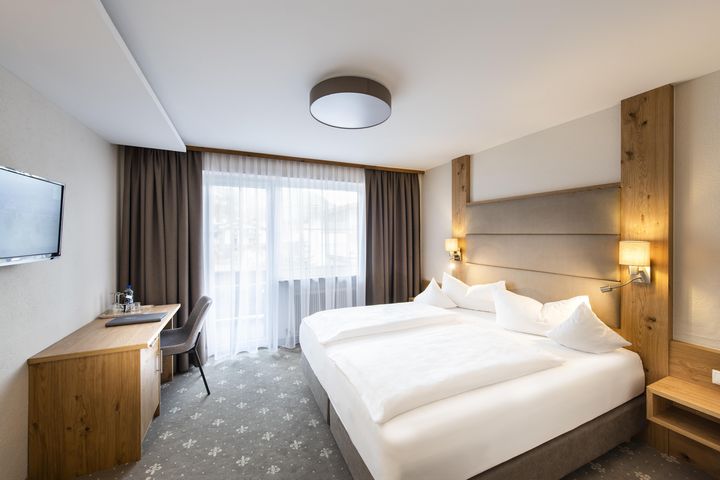 Hotel Elisabeth & SPA preiswert / Fügen (Zillertal) Buchung