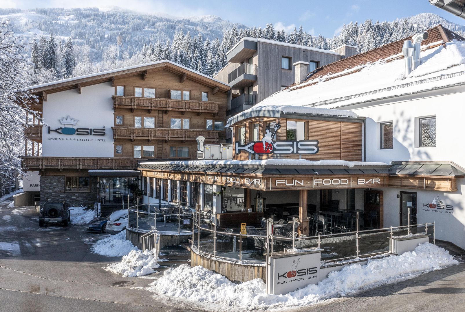 KOSIS Sports Lifestyle Hotel - Unterkunft in Fuegen-Zillertal