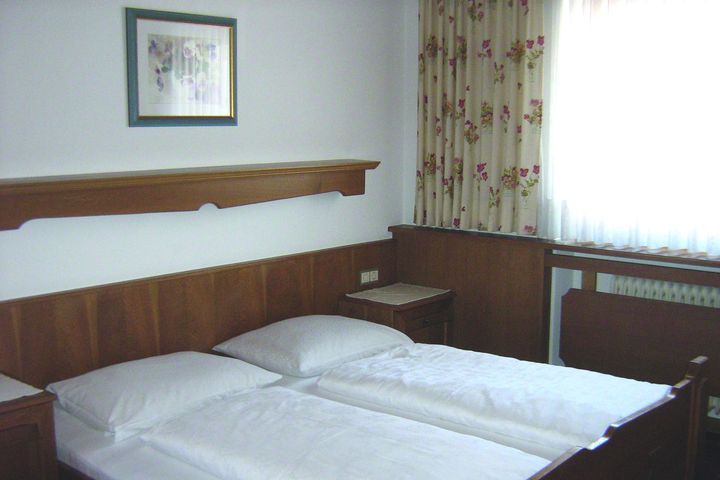 Gästehaus Lärchenheim preiswert / Mayrhofen (Zillertal) Buchung