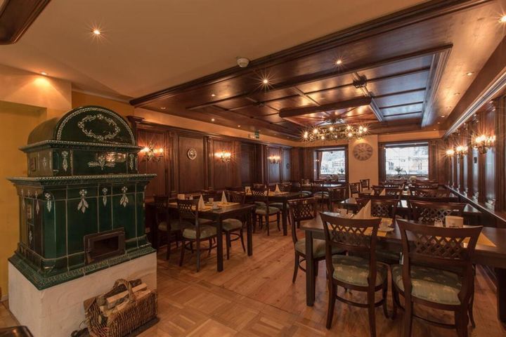 Hotel Kaiservilla frei / Heiligenblut am Großglockner Österreich Skipass