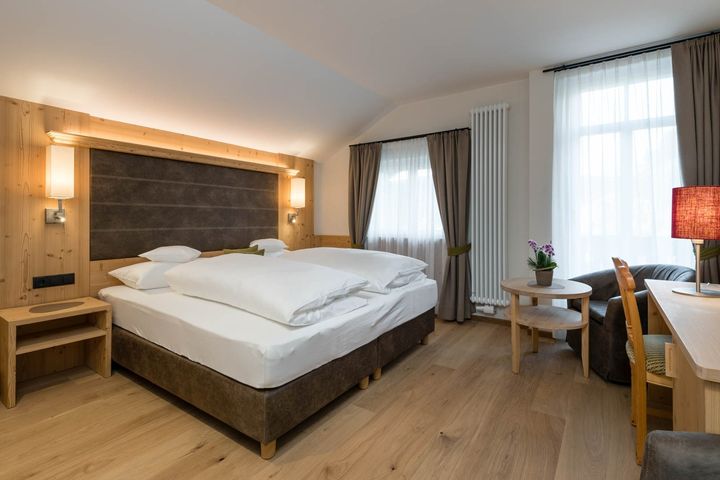 Hotel Villa Kastelruth frei / Kastelruth - Seis - Völs Italien Skipass