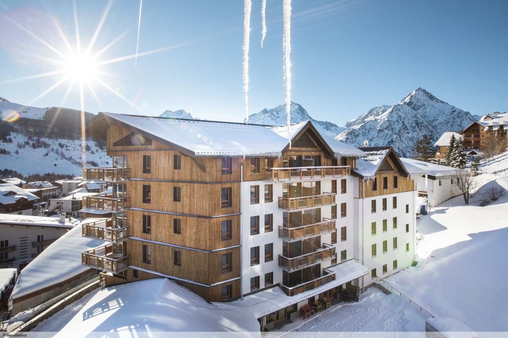 Résidence Club Les Clarines - Unterkunft in Les-2-Alpes-Alpe-d-Huez