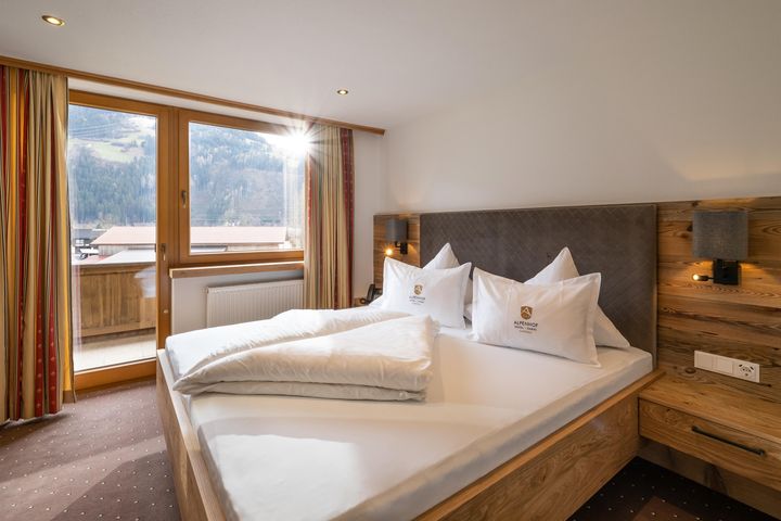 Alpenhof Hotel Garni Supreme preiswert / Zell am Ziller (Zillertal) Buchung