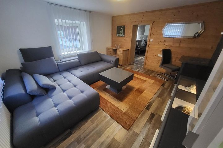 Ferienwohnung Hell frei / Fügen (Zillertal) Österreich Skipass