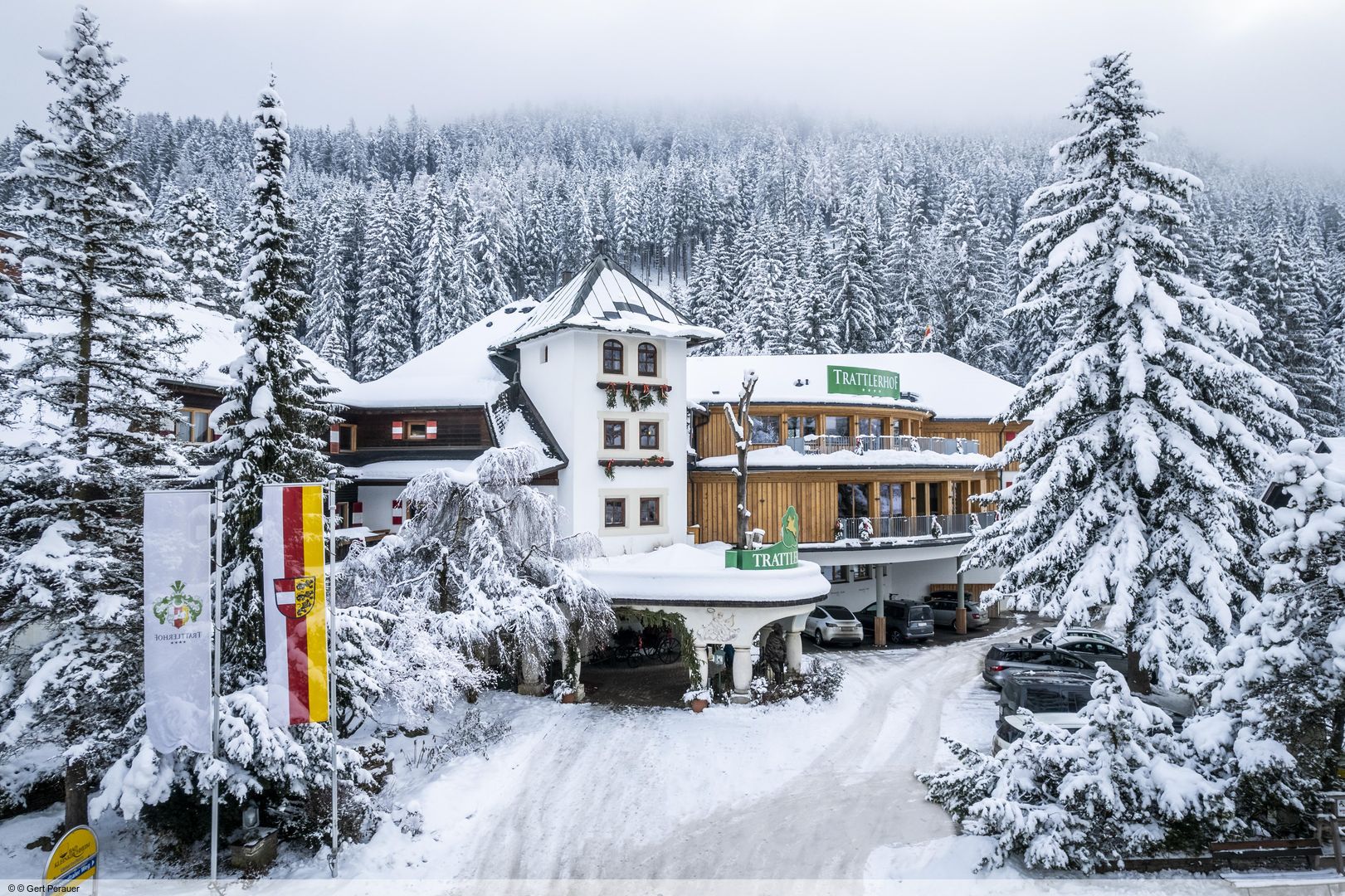 Hotel GUT Trattlerhof & Chalets - Unterkunft in Bad-Kleinkirchheim