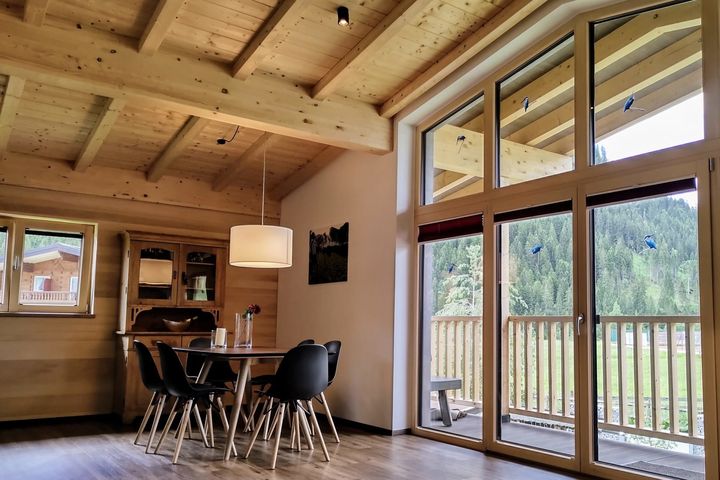 Ferienwohnungen & Chalets Capricorno frei / Oberstdorf Österreich Skipass
