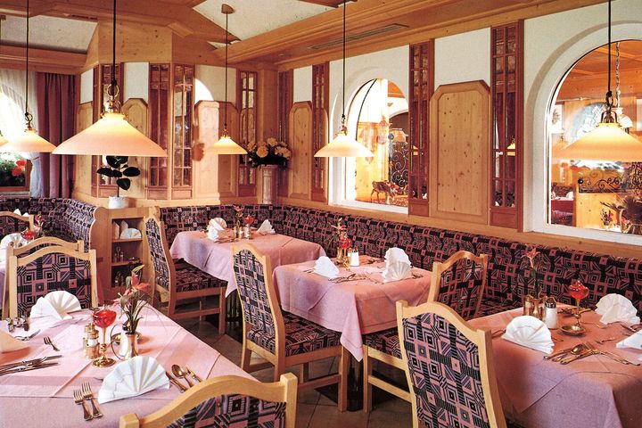 Hotel Garni Santa Barbara frei / Flachau-Wagrain Österreich Skipass