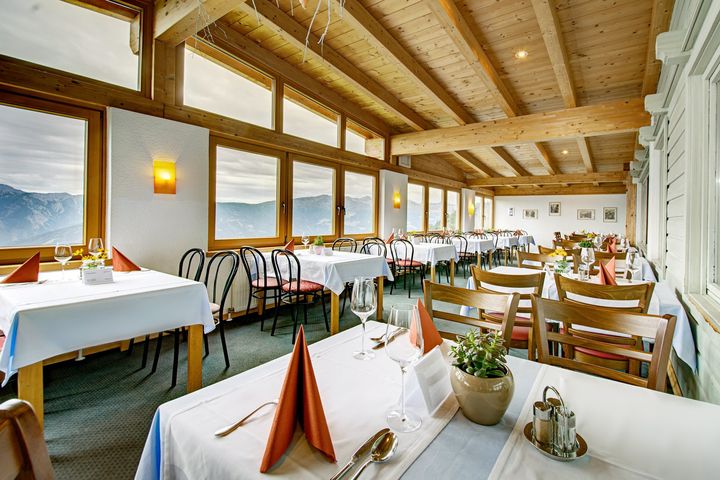 Sporthotel Hochlienz frei / Lienz Österreich Skipass