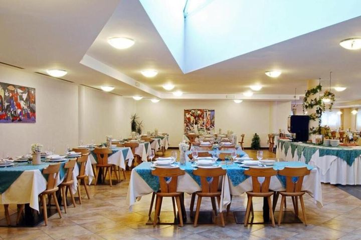 Hotel Stella Montis frei / Campitello Italien Skipass