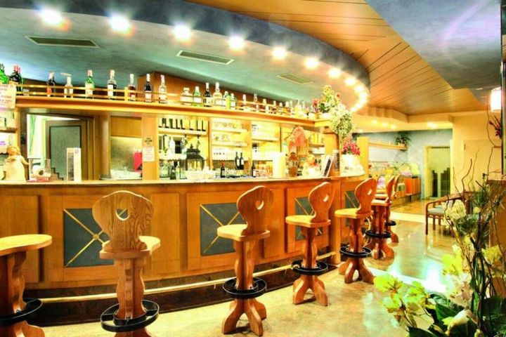 Il Caminetto Parkhotel & Club frei / Fassatal (Dolomiten) Italien Skipass